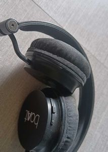 Boat Headphone