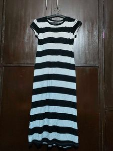 Women dress