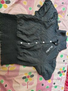 Chic Gray Checkered Top