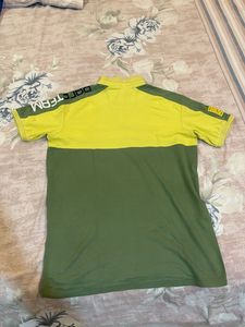 Two-Tone Tshirt XL Size