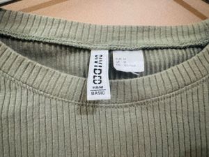 Green Colour Crop Top