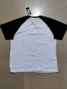 Yousta Relaxed Fit Tshirt