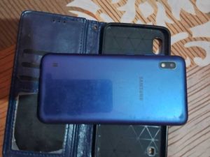 Samsung A10