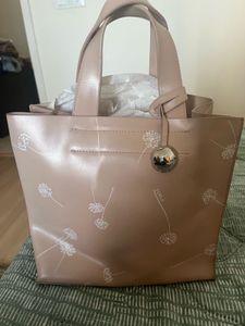 Furla Small Hansbag - Throaway Price