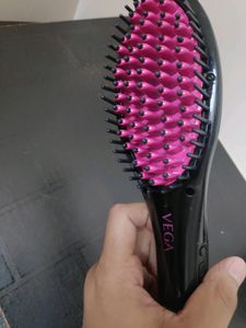 VEGA X-Glam Hair Straightening Brush