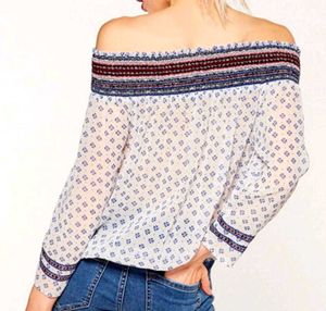 ✨ Boho Off-Shoulder Printed Top