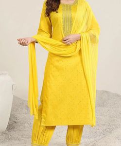 Libas Kurta Set (brand new)