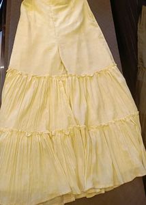 Elegant Yellow Embroidered Kurta