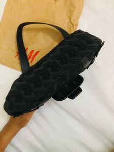 H&amp;M  Shoulder Bag