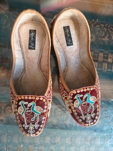 Mochi Aj Designer Juttis