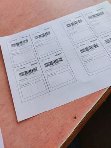 SHIPPING LABELS AND PACKING BAG
