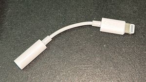 3.5 MM Aux To Lightning Cable Iphone