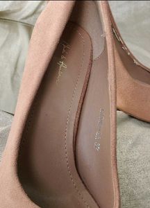 Pink Velvet Heels🎀🧸