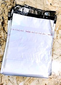 12*8 Courier Bag With Pod