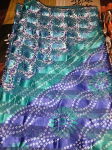 Floral Pattern Saree