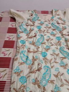 Kurta Set With Salwar And Duppatta Like New