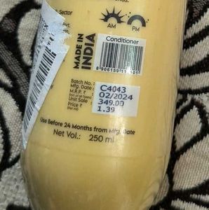 Clensta Eggstreme Hair Repair Conditioner
