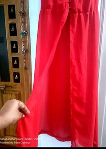 Nyra Cut In ♥️ Red