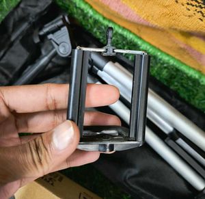 7feet Tripod For Mobile Brand New Tripo