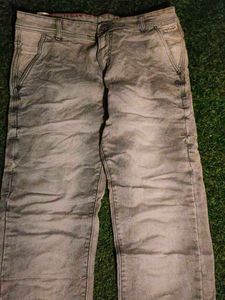 Funky Distressed Jeans Slim Fit Cross Pocket