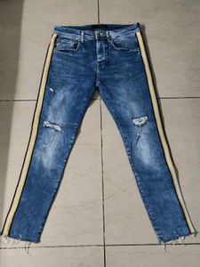 Zara Distressed Jeans