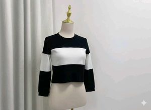 Stylish Color Block Crop Top