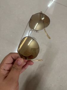 🆕 “Fasttrack” Gold Oval Sunglasses 🕶️