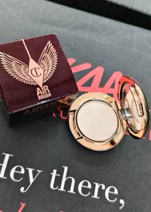 Charlotte Tilbury Compact (01 Fair)