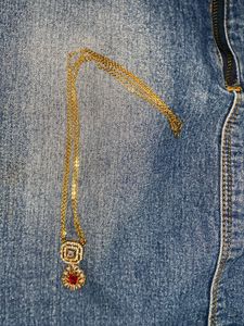 Elegant Gold-Tone Necklace