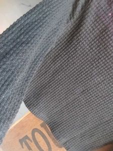 Black Long Sleeve Crop Top