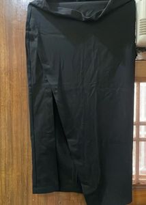 Elegant Black  Skirt