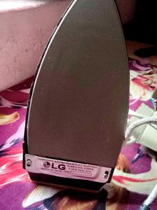 LG. Light Weight Electric Iron