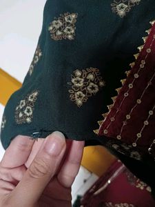 Dark Green &amp; Maroon Kurta Set