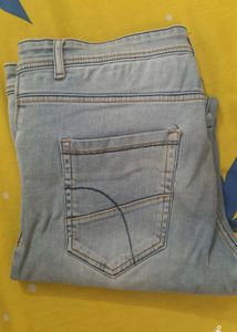 Light Wash Denim Jeans
