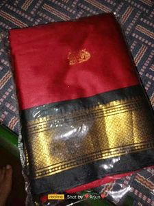 Beautiful Red Saree WithBlouse Fabric