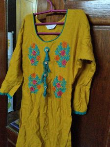 Yellow Kurthi