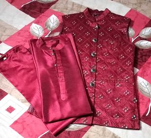 MAROON 3 PIECE KURTA SET