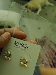 Mairah Butterfly Pearl Earrings