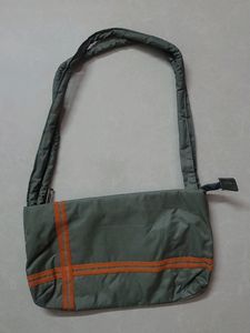 (50% Discount) Holi Offer 😍Grey Shoulder Bag .