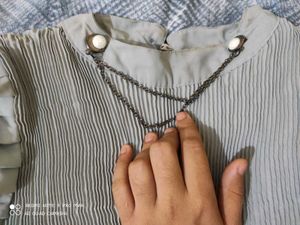 Elegant Pleated Puff Sleeve Top