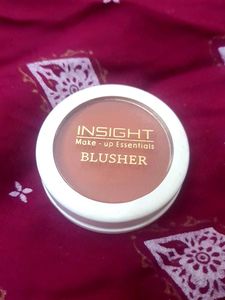 Insight Blusher - Makeup Essentials