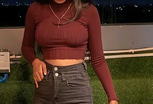 Crop Stretchable Top