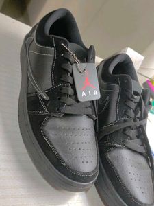NIKE TRAVIS SCOTT PHANTOMS