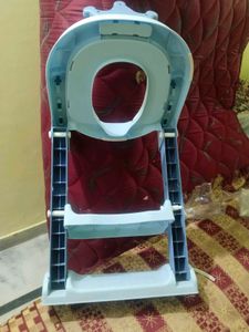 baby toilet/ potty seat