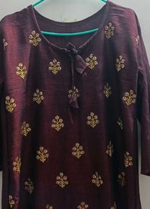 Embroidered Floral Maroon kurti ❣️