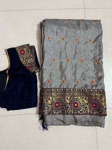 saree with stich blouse
