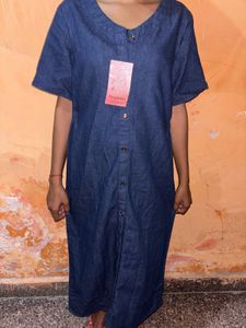 Stylish Women&#39;s Knee-Length Denim Dress –