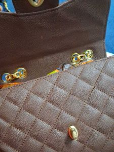 Elegant Quilted Crossbody Bag