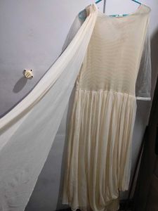 Classy White Gown 😍🔥 Saree Design