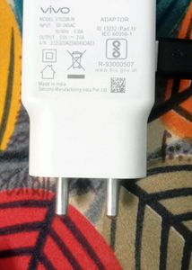 2 VIVO NEW AND ORIGINAL TYPE C MOBILE CHARGER